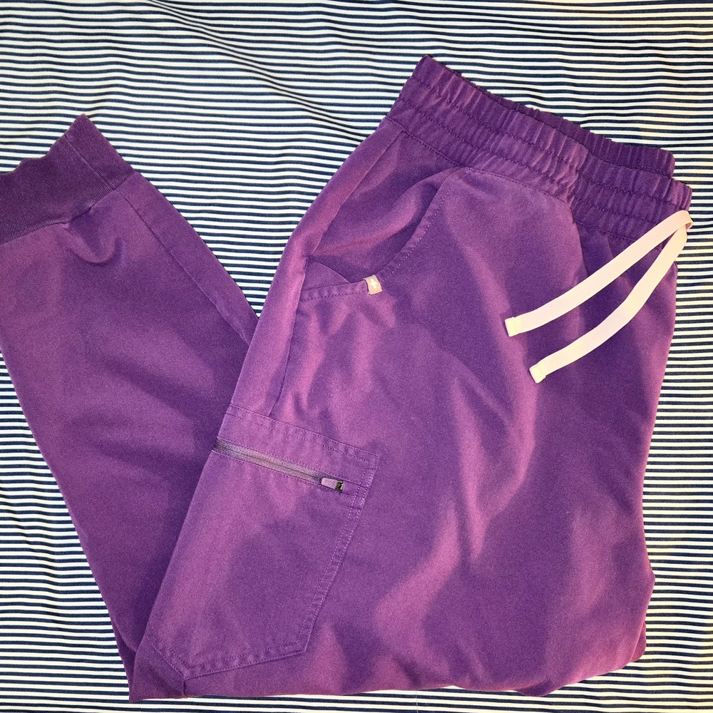 Figs Magic Purple XXL petite HW Zamora joggers